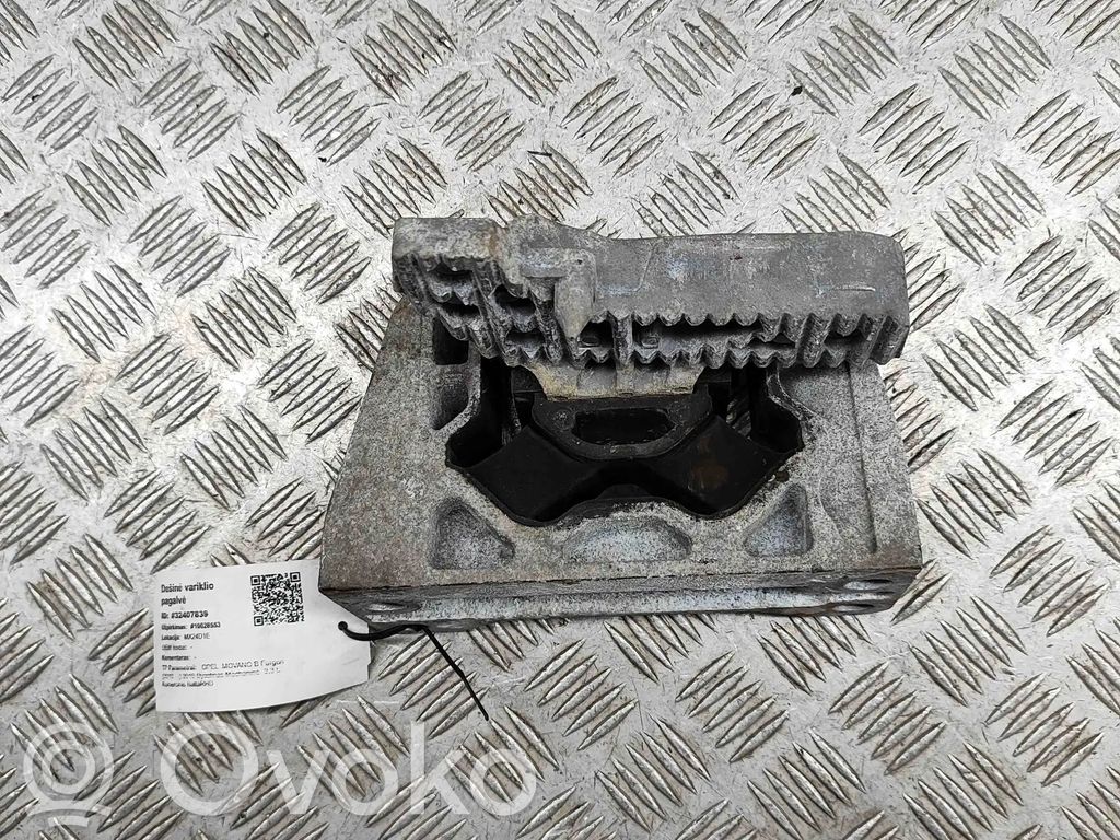 Engine mount bracket   93197459