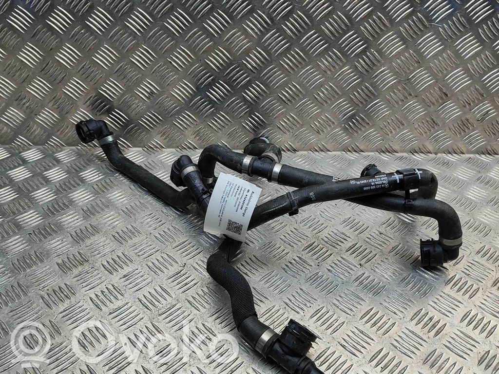 Mercedes-Benz EQB Przewód / Wąż chłodnicy 
