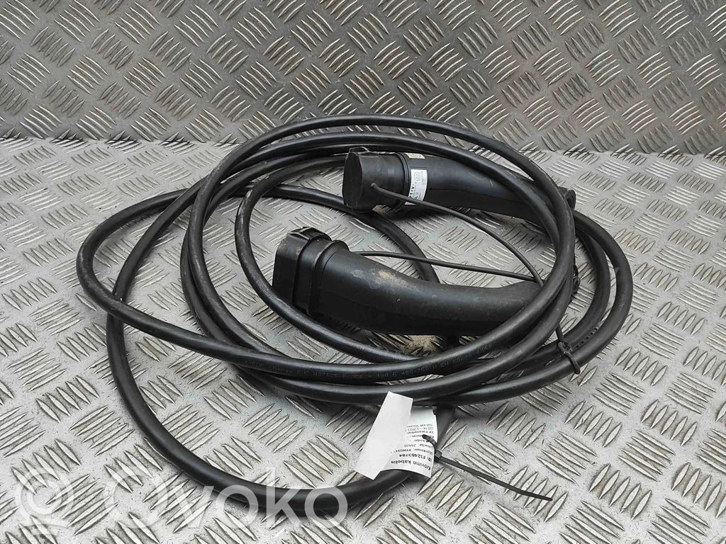 Citroen C5 Aircross Sähköauton latauskaapeli
