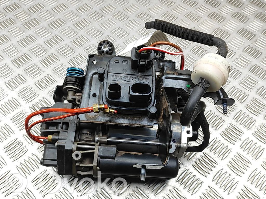 Porsche Cayenne (9Y0 9Y3) Kompressor Luftfederung 