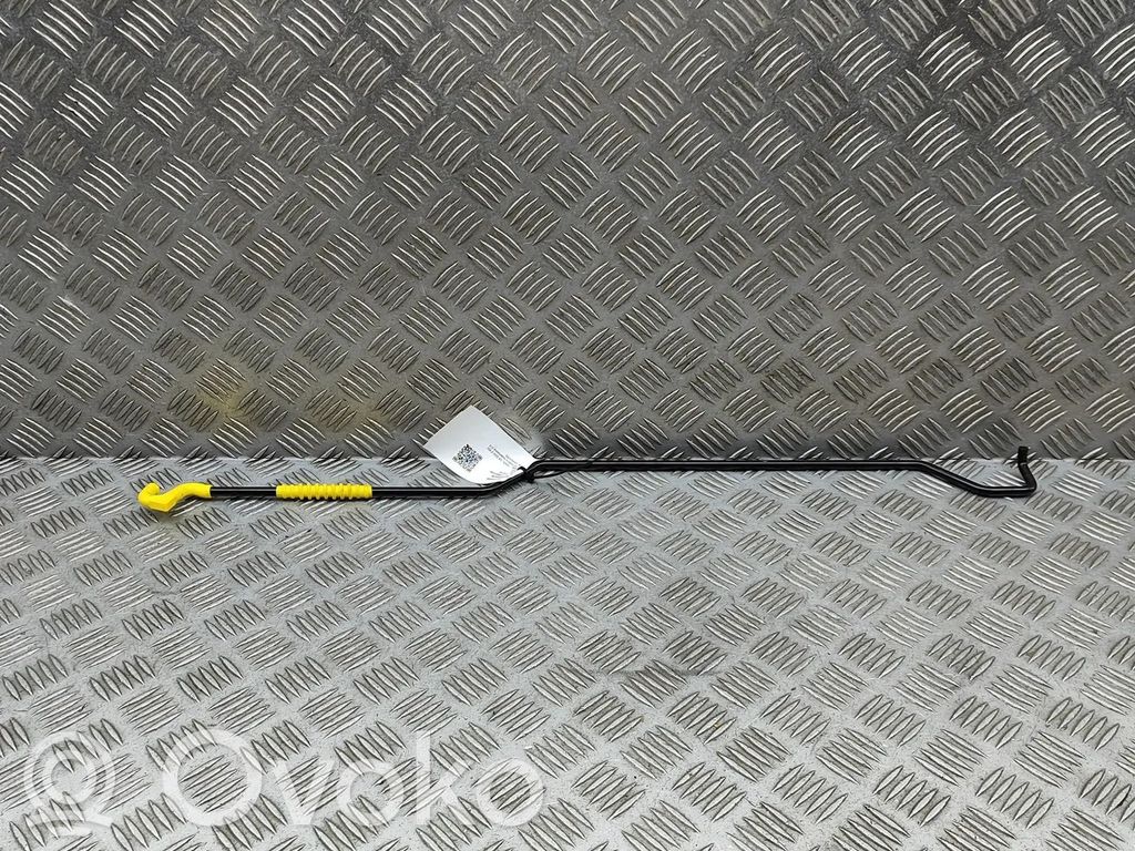 Audi Q4 e-tron Podpora pokrywy / maski silnika 