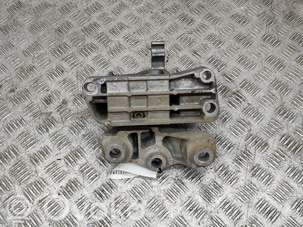 Engine mount bracket   32325236