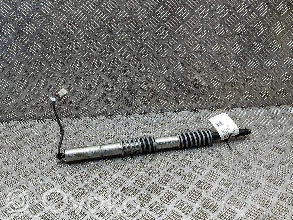 BMW 5 F10 F11 Amortiguador/puntal del maletero/compartimento de carga