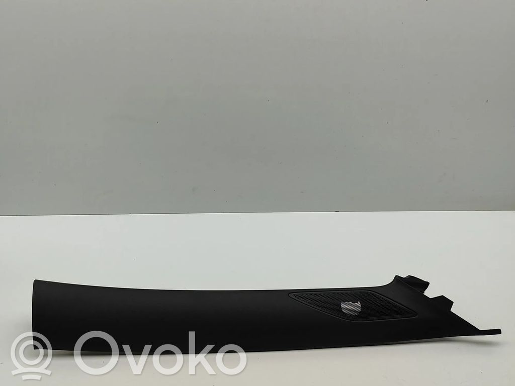 Volkswagen Golf VIII Osłona słupka szyby przedniej / A 