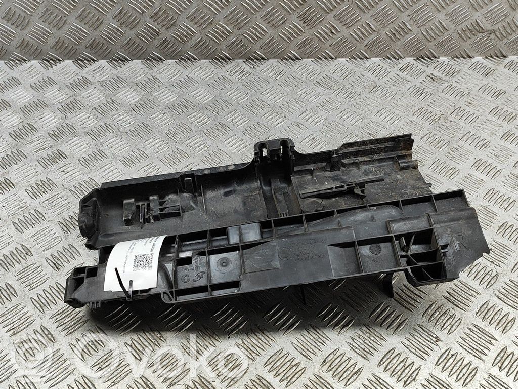BMW X3 E83 Staffa del pannello di supporto del radiatore 