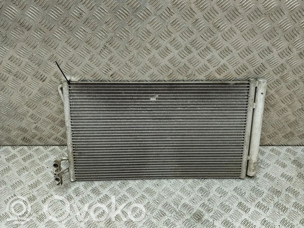 BMW 3 E90 E91 Radiator răcire A/C (condensor) 