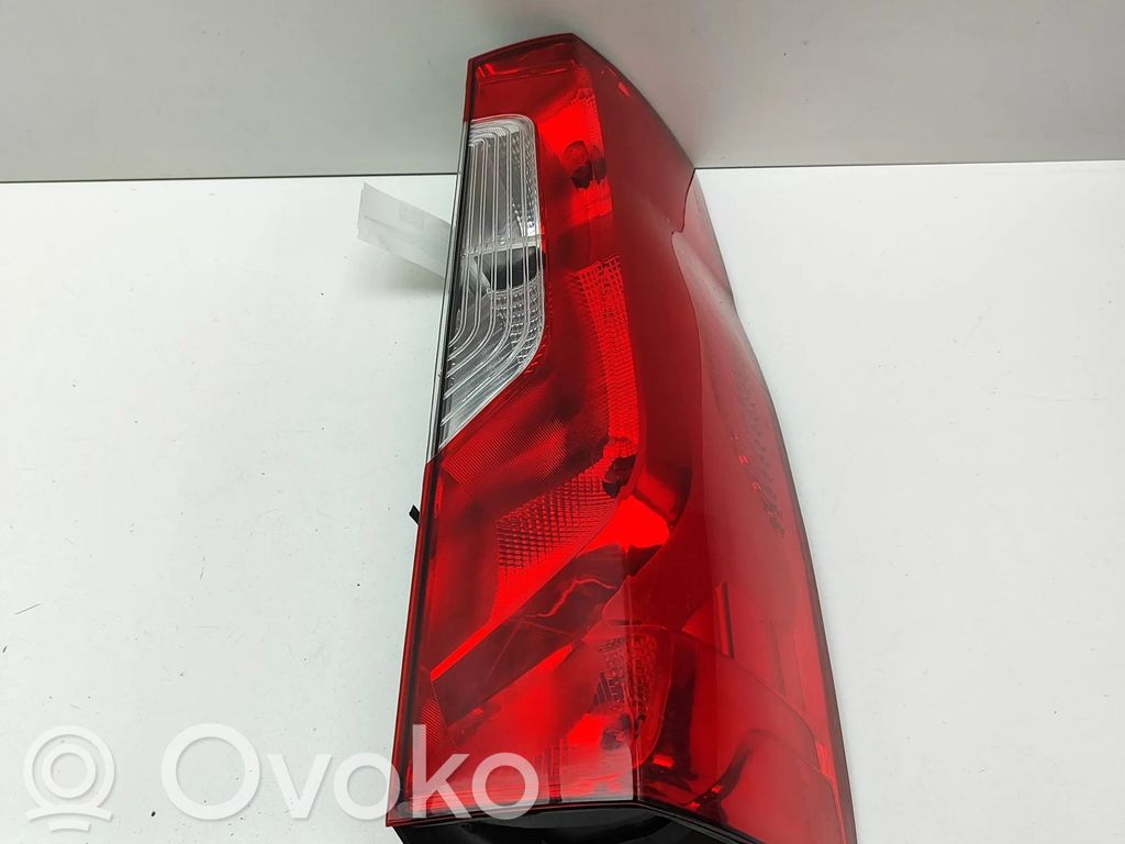 Mercedes-Benz Sprinter W907 W910 Lampă spate în caroserie