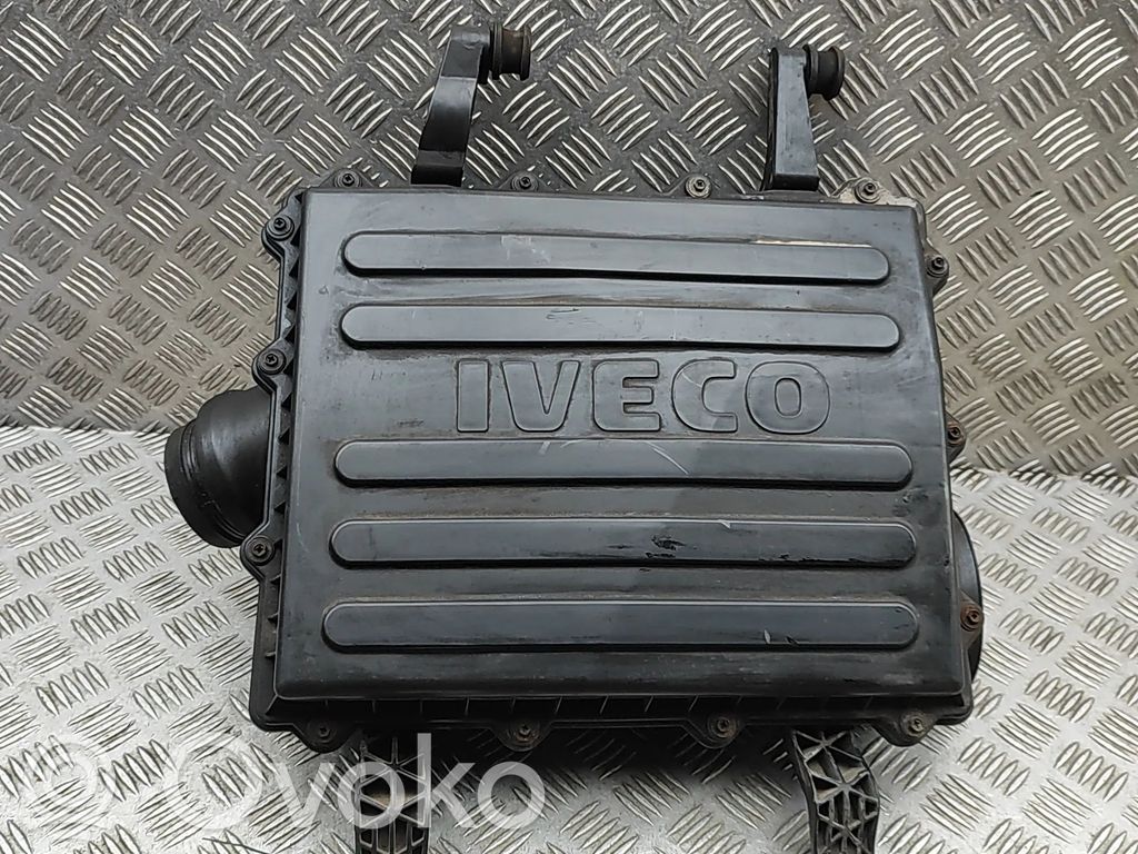 Iveco Daily 6th gen Cutie filtru aer 
