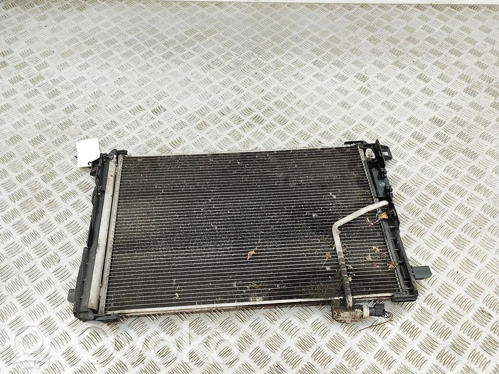 Mercedes-Benz C W204 Radiatore di raffreddamento A/C (condensatore)