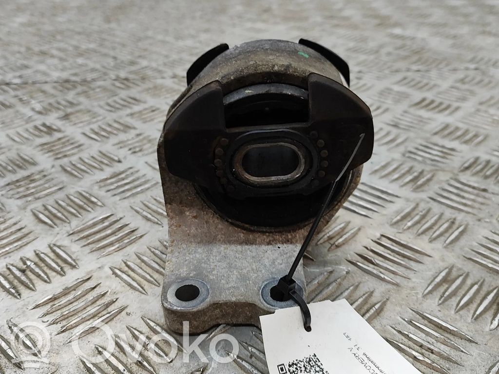 Land Rover Discovery 5 Gearbox mount 