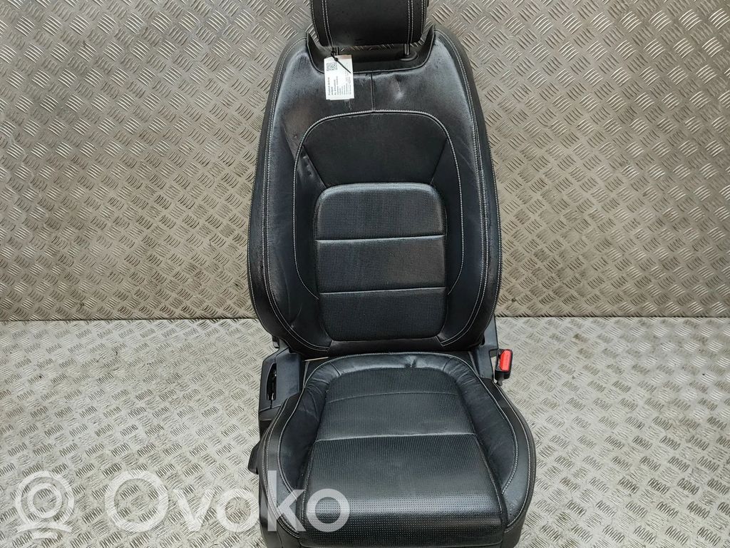 Fotel przedni pasażera   T4A2445,FK7261014AE,FK72600C98AD,T2H23962