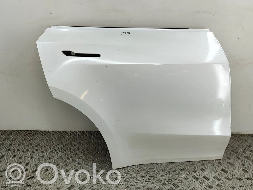 Tesla Model Y Juniper Galinės durys 