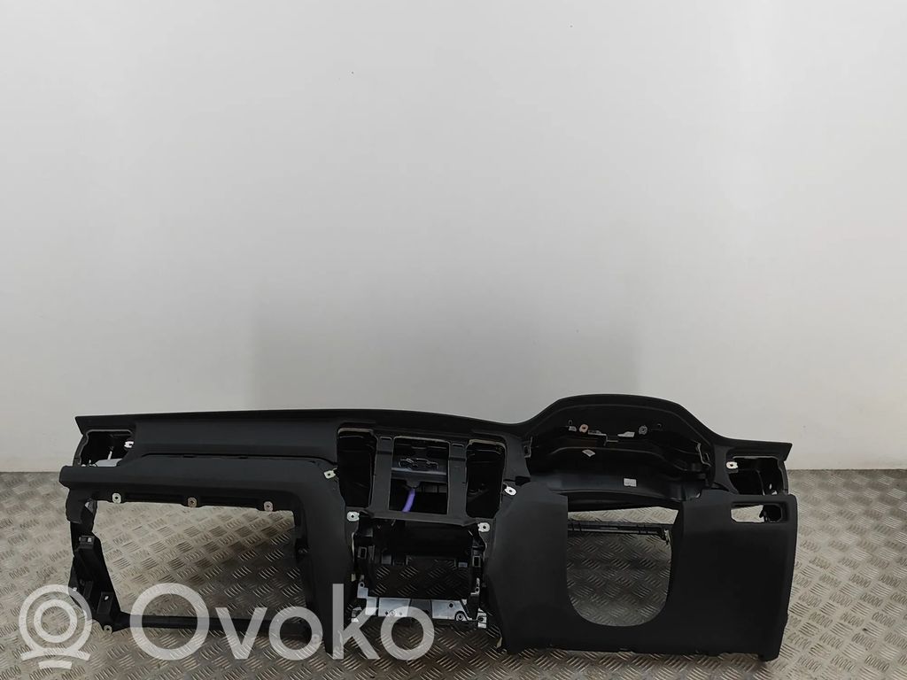 Panelė   31477546