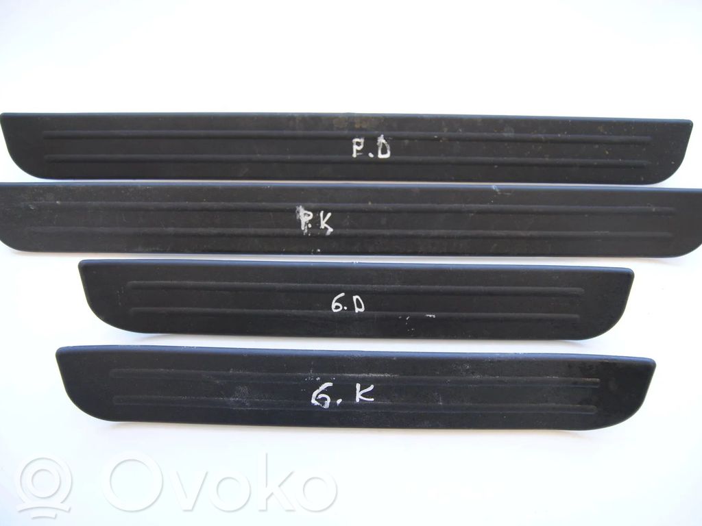 Mazda CX-7 Set apărători prag (interioare) 