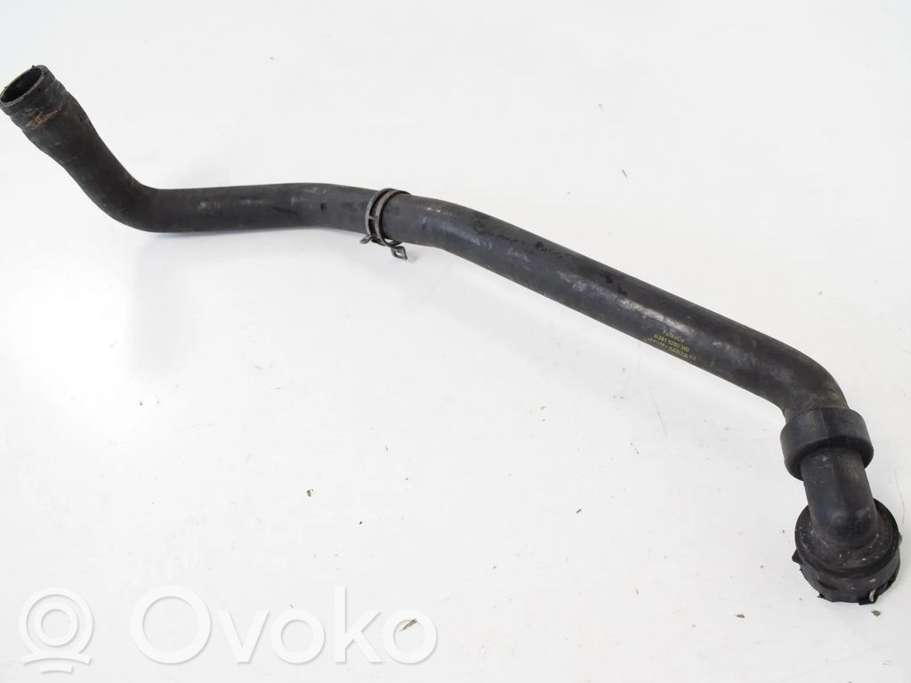 Land Rover Freelander 2 - LR2 Conductă/furtun lichid de răcire motor