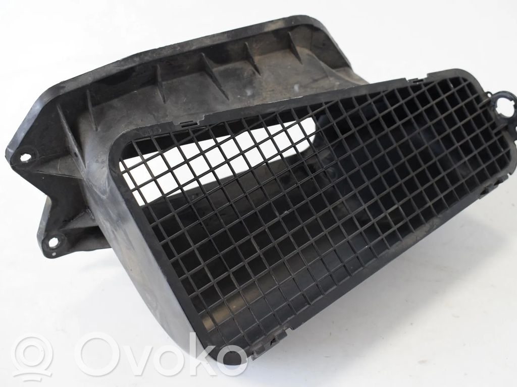 Audi A4 S4 B8 8K Parte del condotto di aspirazione dell'aria