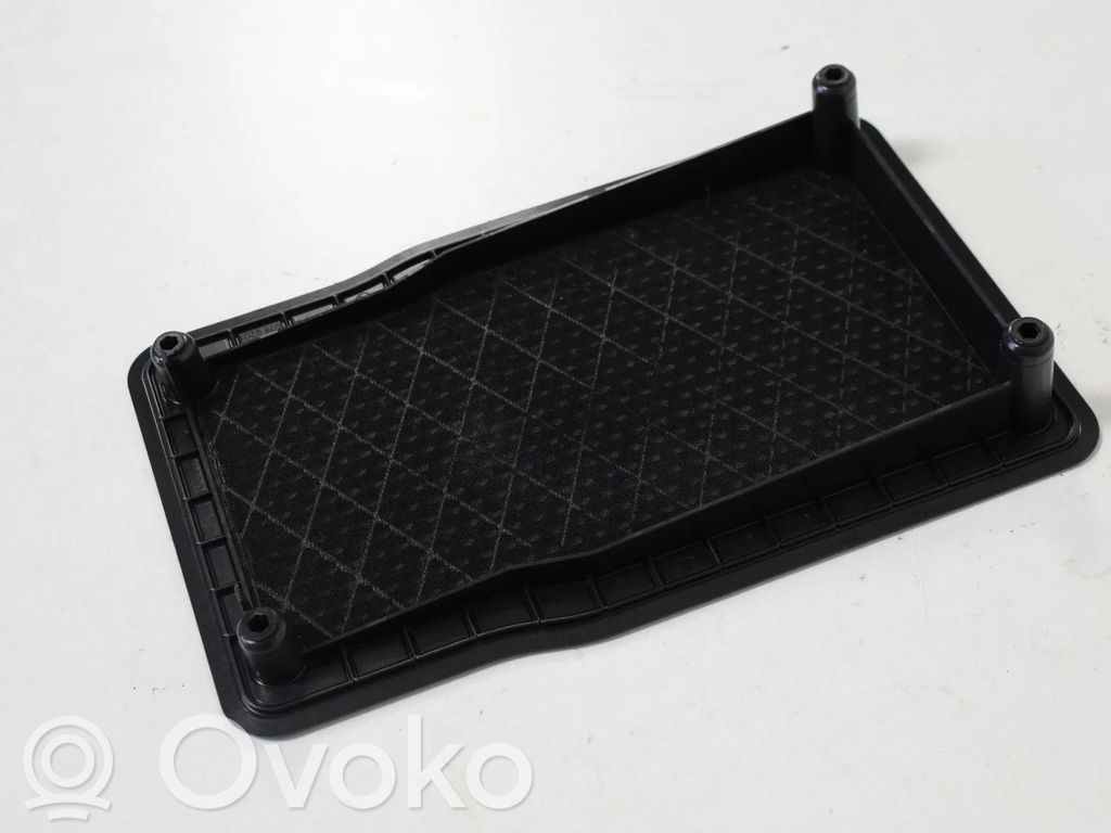 Cache enceinte centrale   9112469