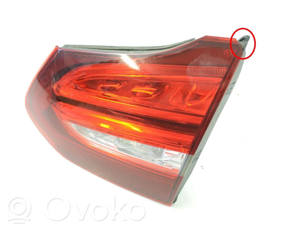 Mercedes-Benz C W205 Takaluukun takavalot 
