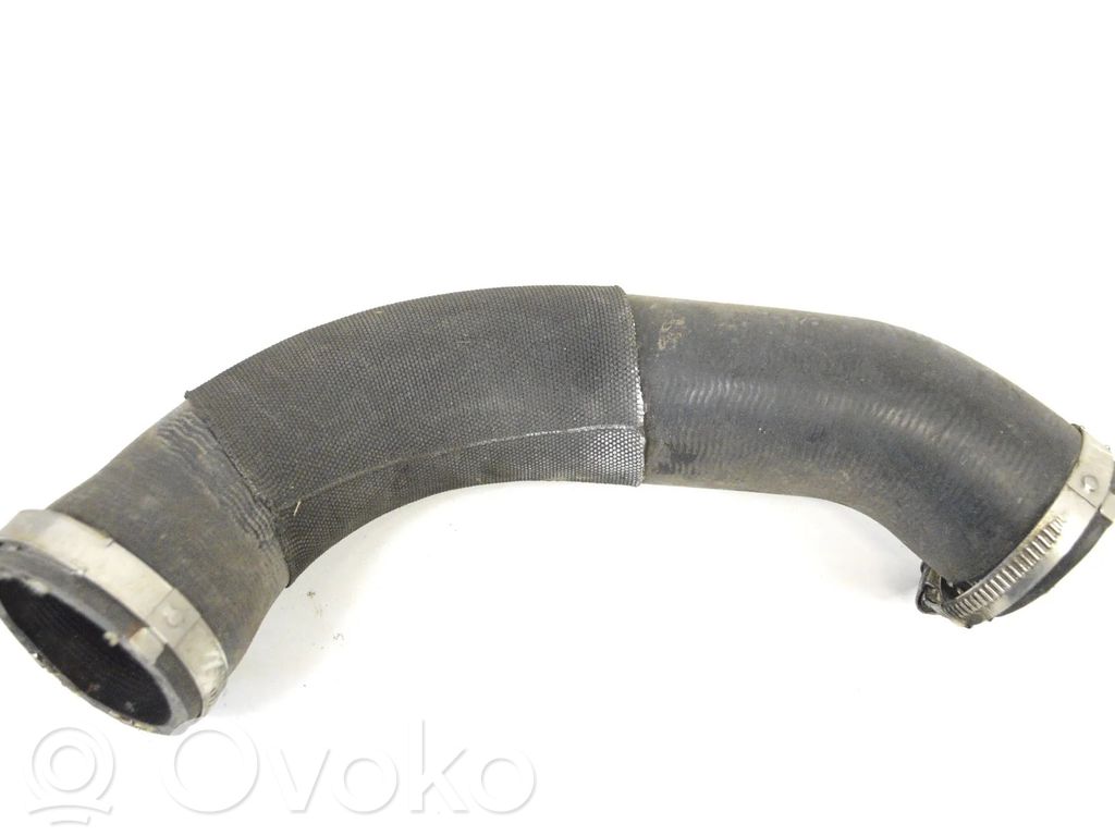 Audi A8 S8 D4 4H Furtun/conductă intercooler