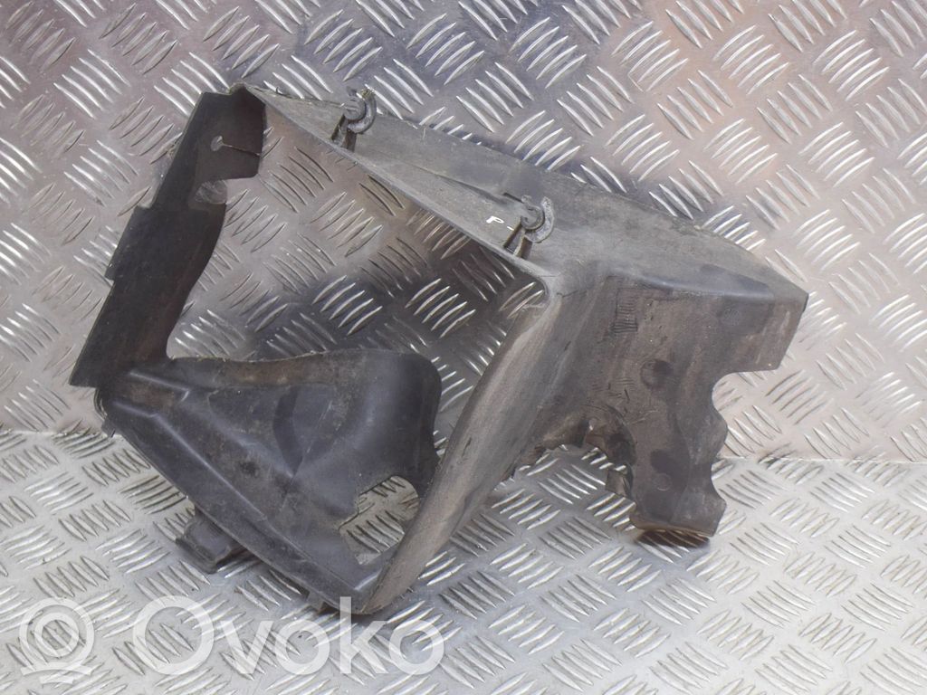 Volkswagen Phaeton Intercooler air guide/duct channel 