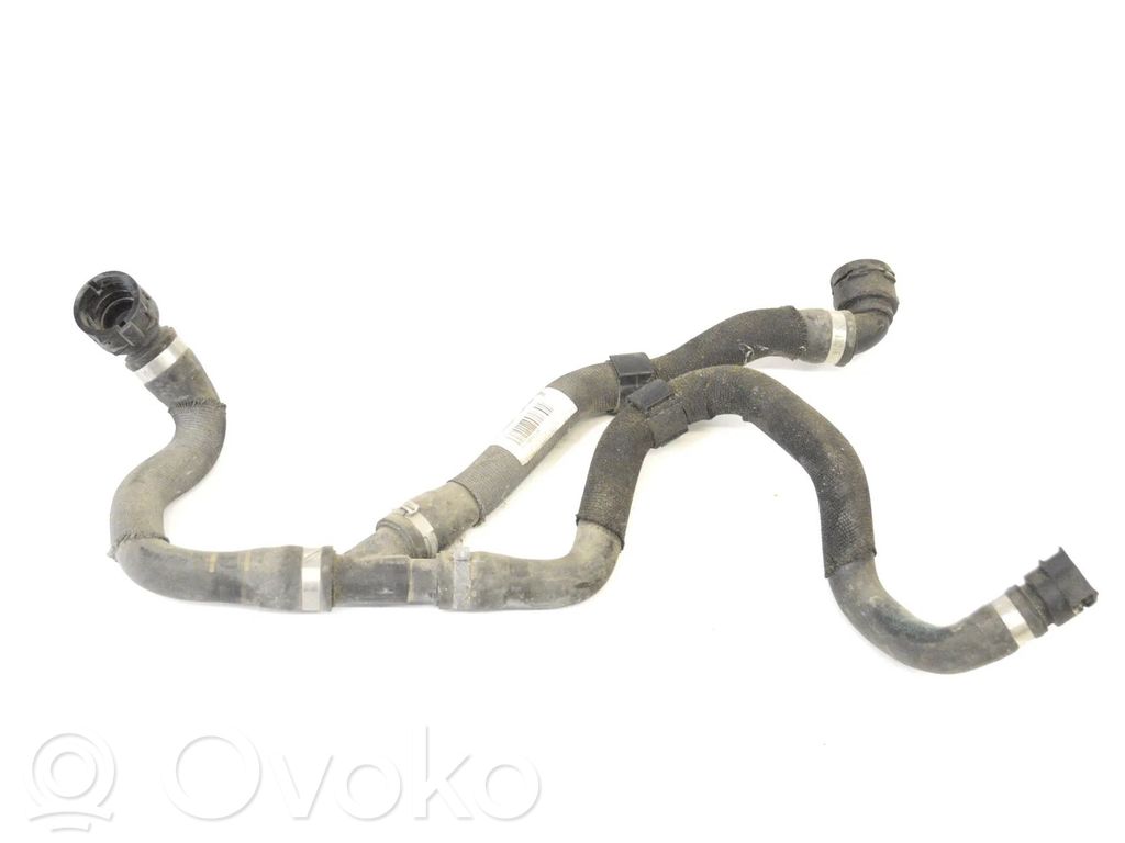 BMW 2 F22 F23 Tubo flessibile del liquido di raffreddamento del motore 