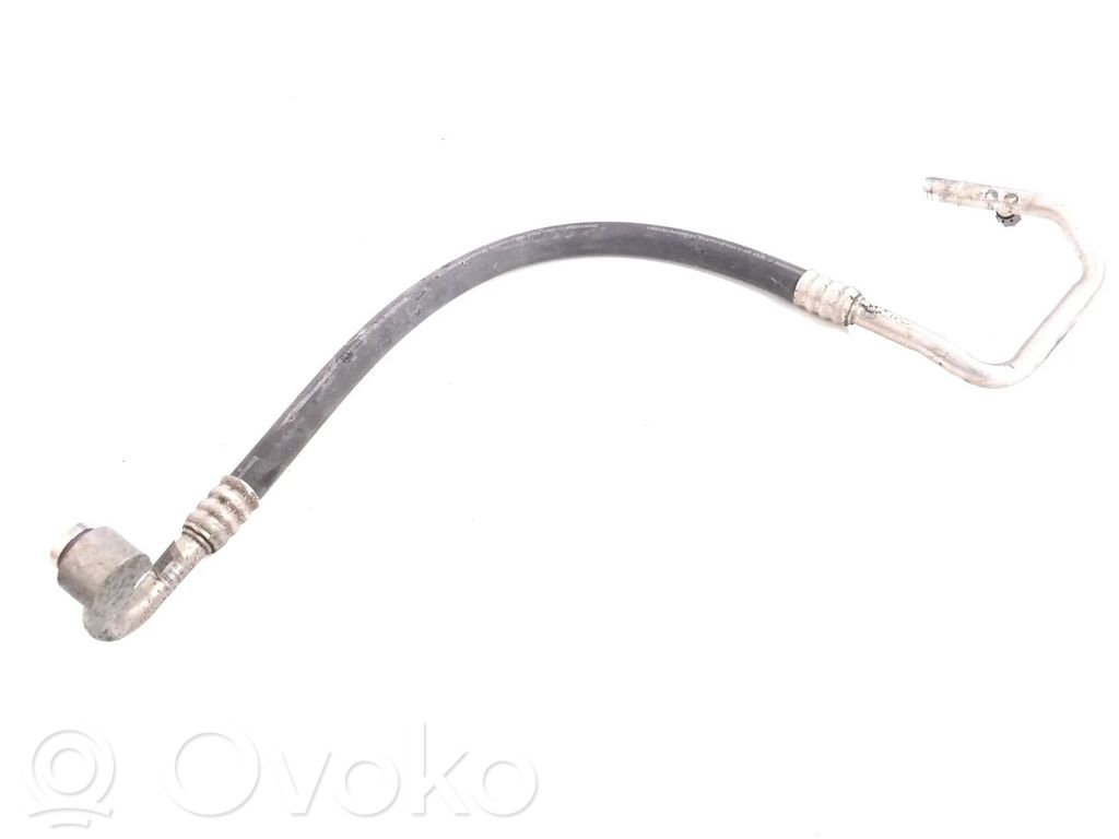 Audi A5 Ilmastointilaitteen putki (A/C) 