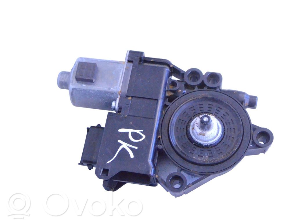KIA Xceed Motor del regulador de la ventanilla de la puerta delantera 