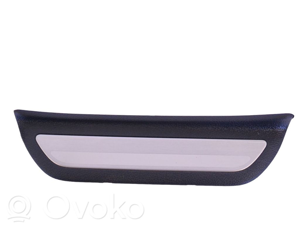 KIA Xceed Capac prag spate 