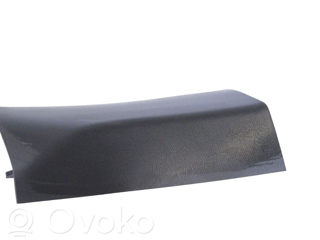 Volvo V70 Rivestimento montante (C)