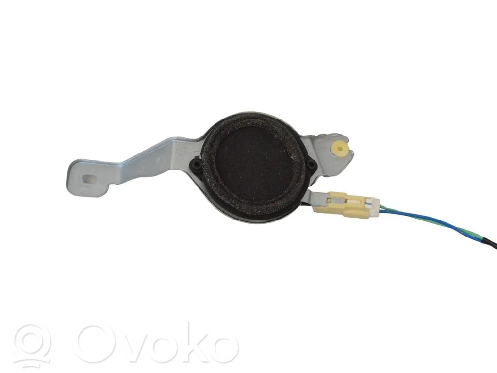 Lexus GS 300 350 430 450H Takaoven kaiutin 