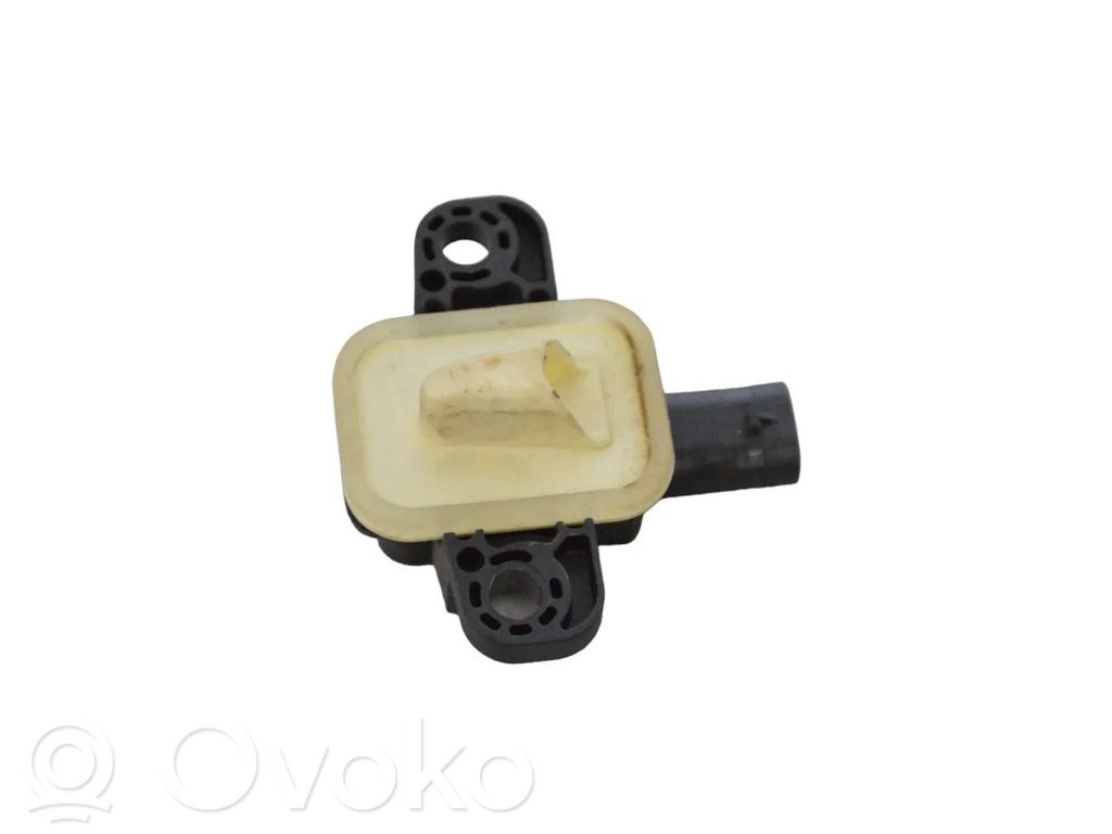 Dodge RAM 1500 DS Airbagsensor Crashsensor Drucksensor 