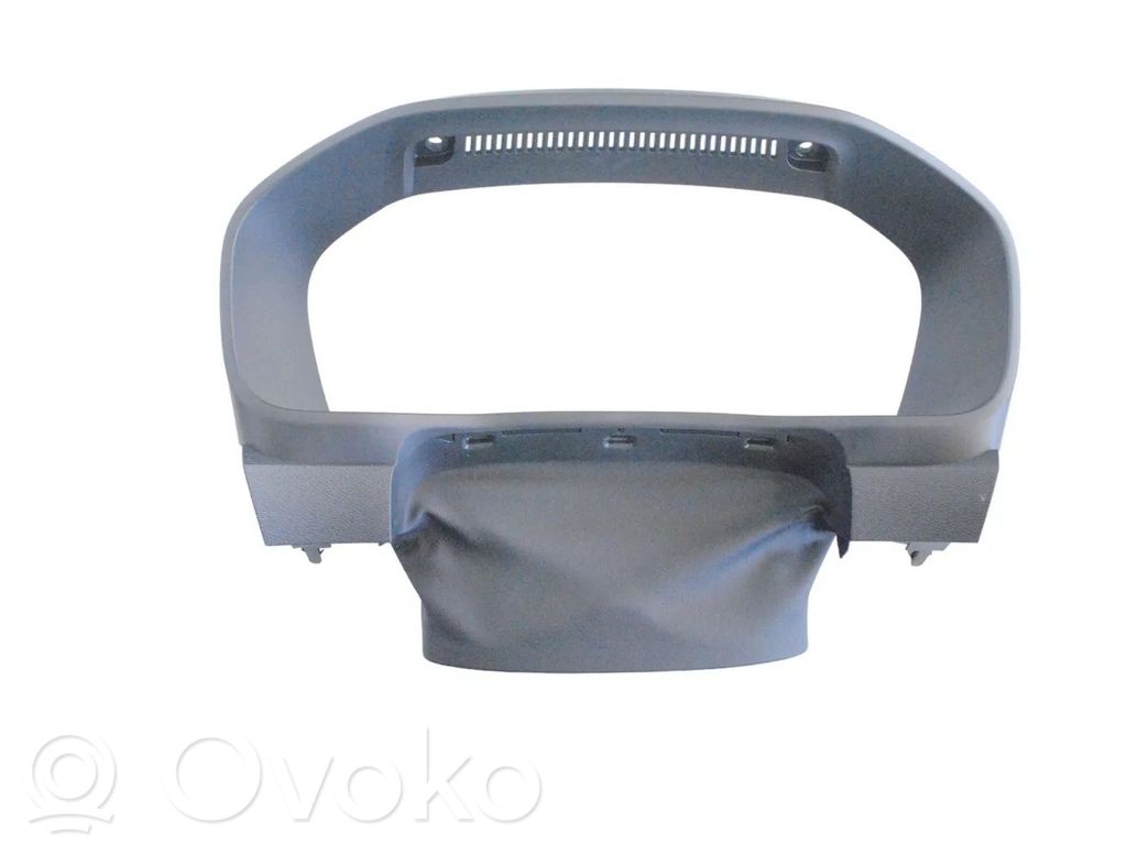 Volvo XC40 Moldura del panel 