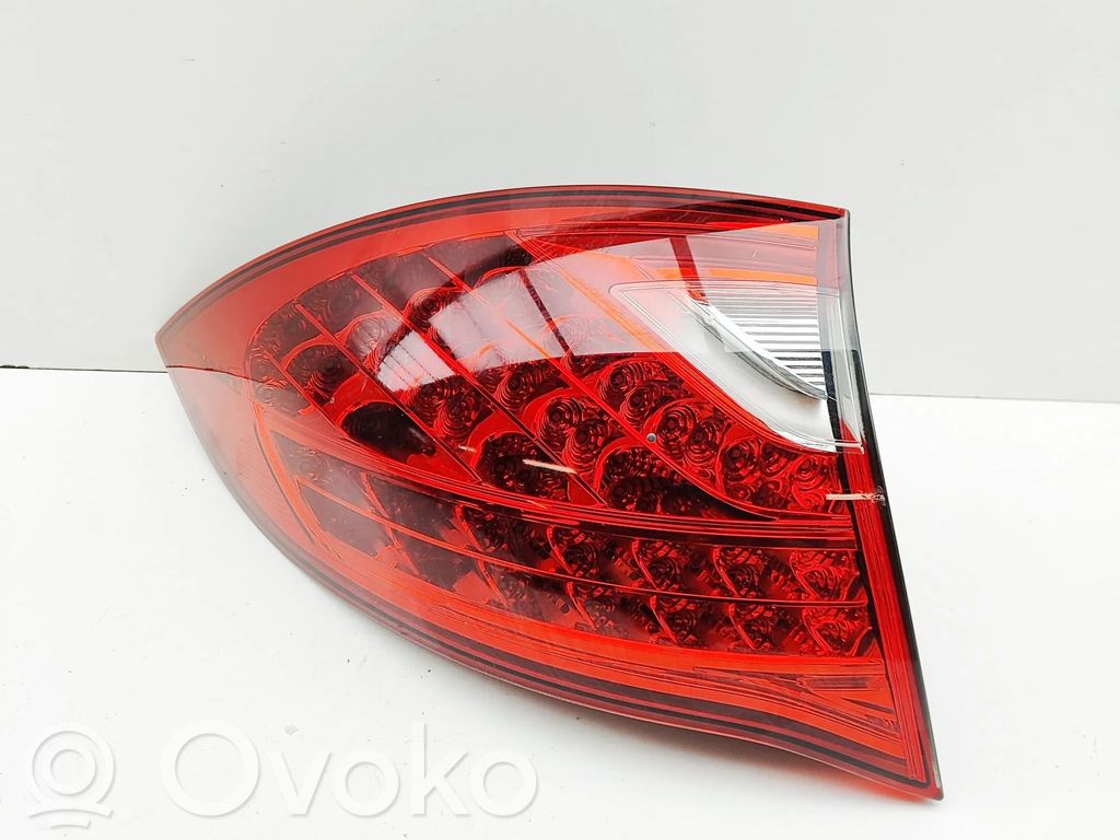 Porsche Cayenne (92A) Luci posteriori 
