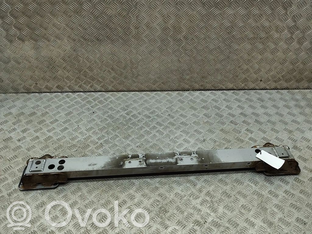 Mitsubishi Lancer Traversa del paraurti posteriore 