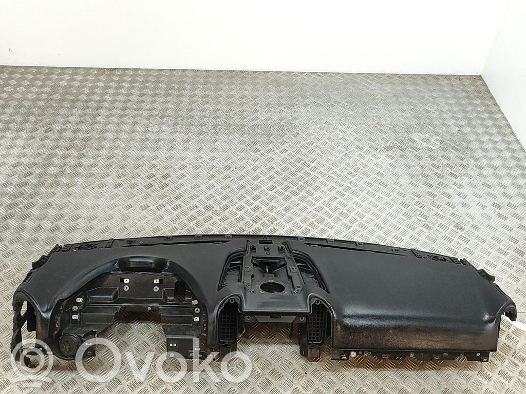 Porsche Cayenne (92A) Deska rozdzielcza 