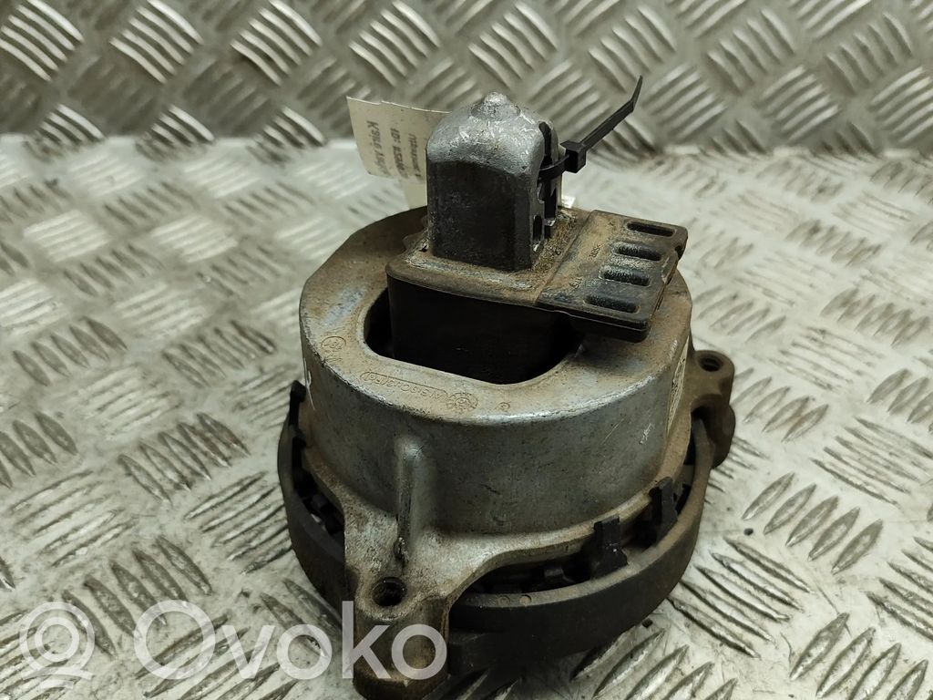 BMW X3 G01 Engine mount bracket 