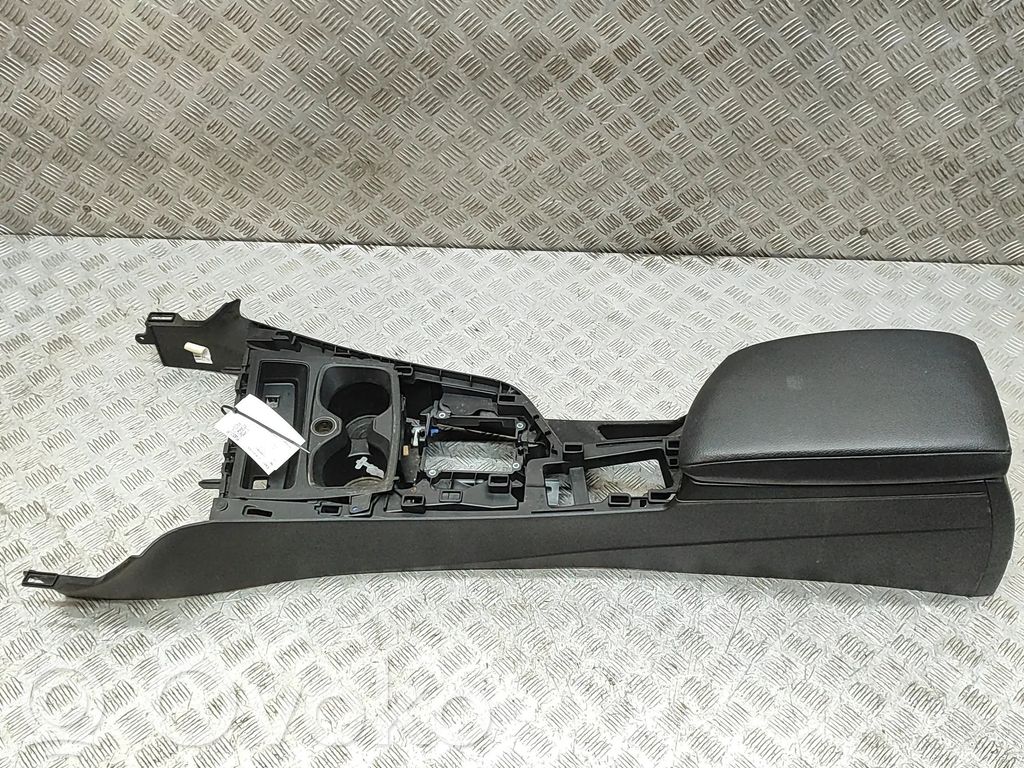 BMW 2 F22 F23 Consola central 