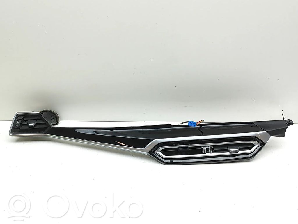 BMW 3 G20 G21 Dekoratīvās apdares lenta 