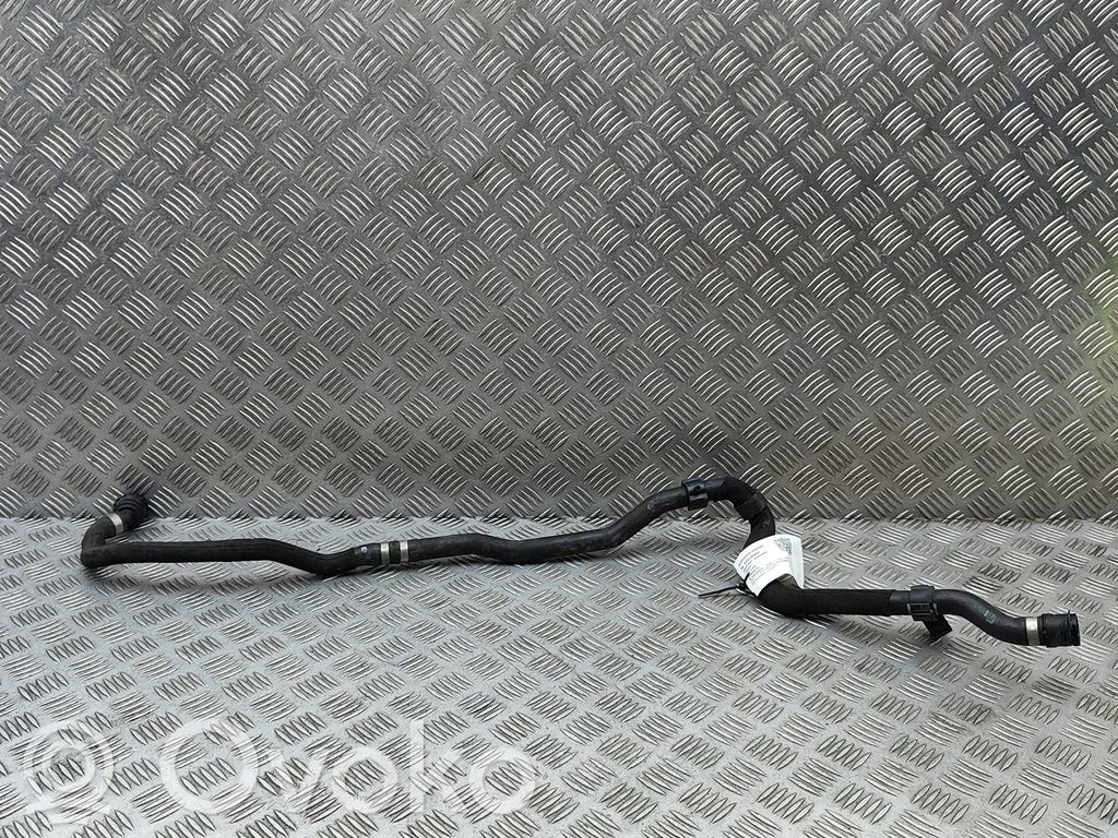 BMW X3M F97 Tuyau de liquide de refroidissement moteur 