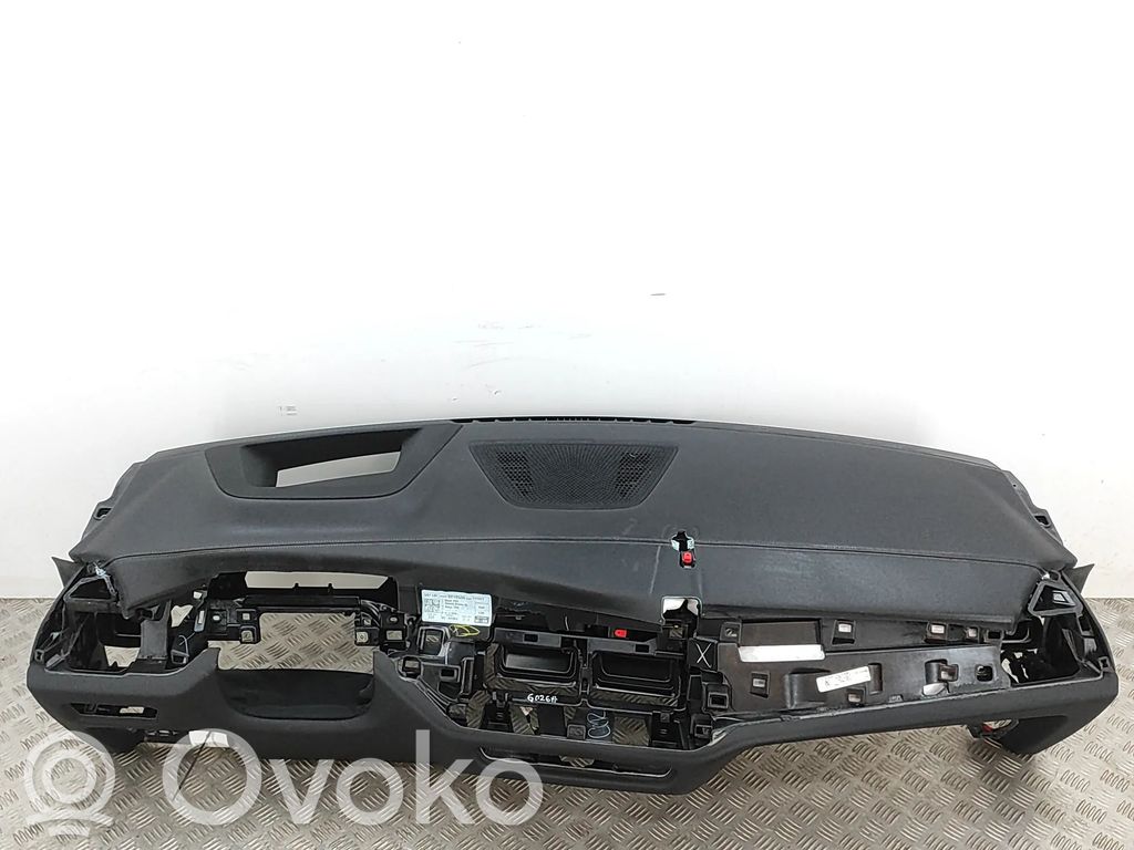 BMW X5 G05 Panelis 