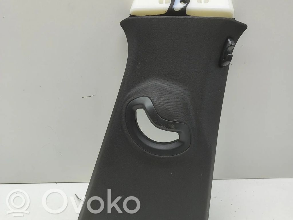 Osłona górna słupka / B   5A0C842,5A0C838