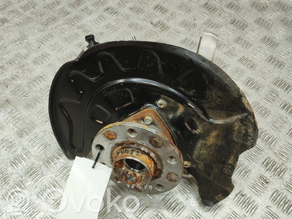 Audi Q3 F3 Mozzo ruota anteriore 