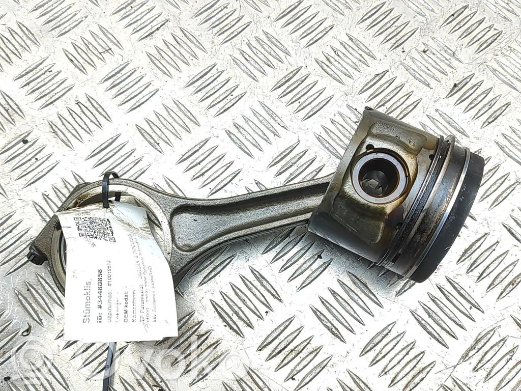 Piston