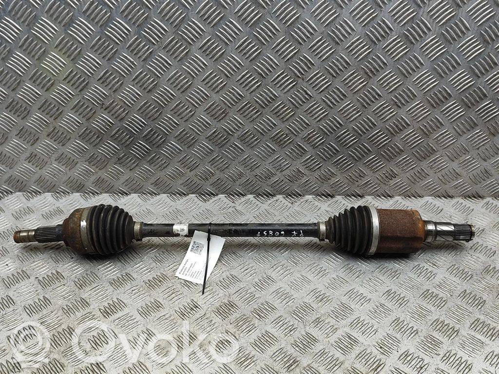 Etuvetoakseli   104411900D
