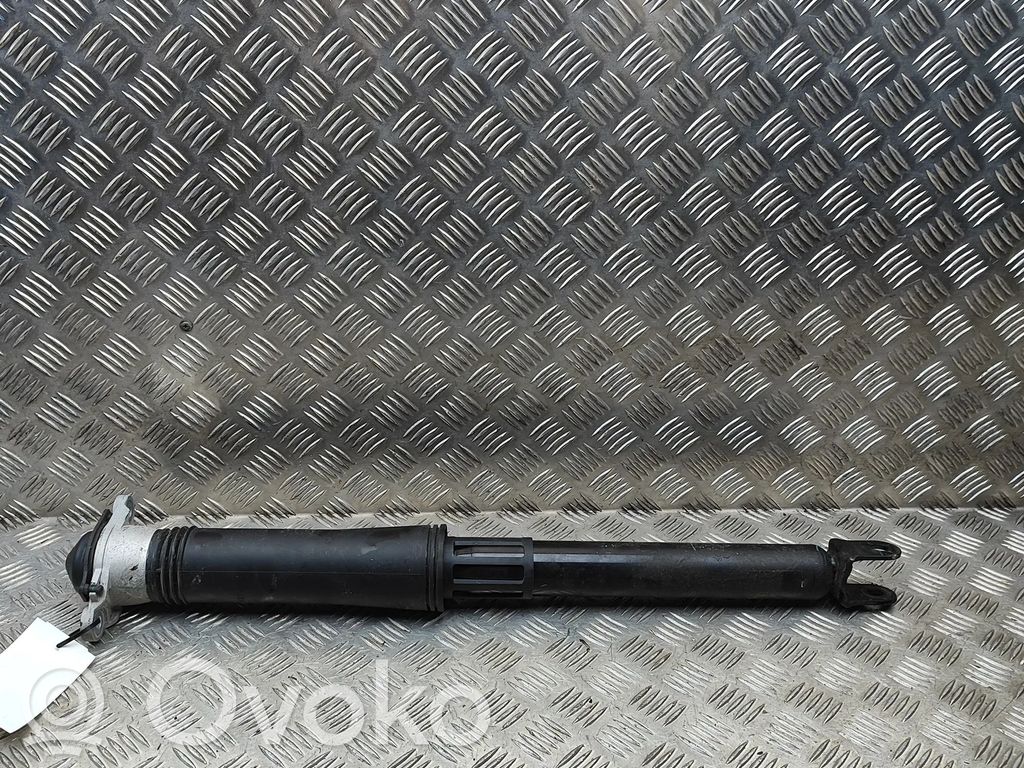 BYD Atto 3 Takaiskunvaimennin 
