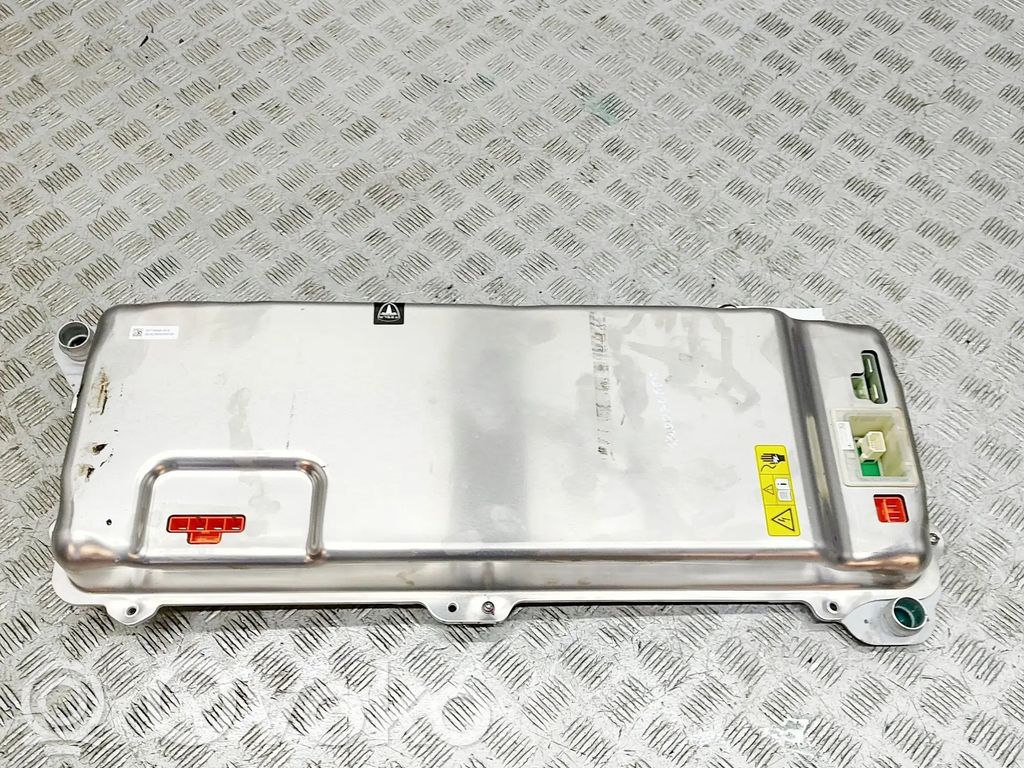 Tesla Model 3 Inversor/convertidor de voltaje 