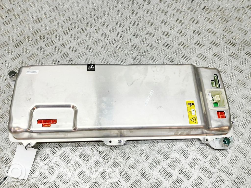 Inversor/convertidor de voltaje   113555802D,109321910G,108984900C,109618710E