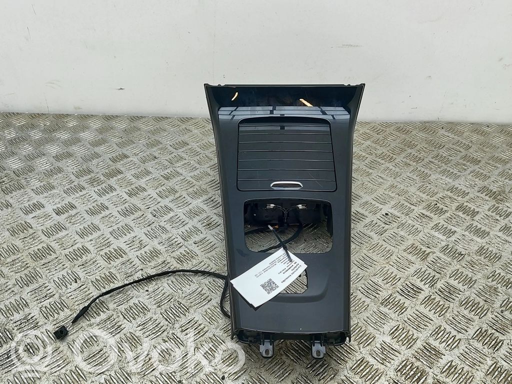 Mercedes-Benz A W177 Alte elemente consolă centrală (tunel) 