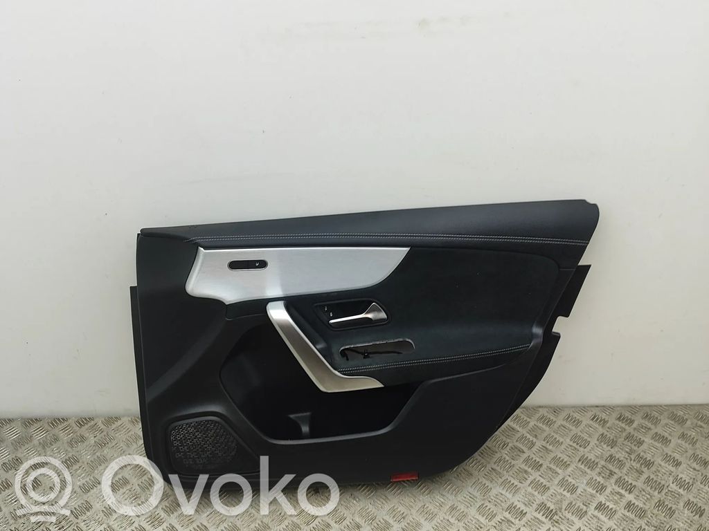 Mercedes-Benz A W177 Panou tapițerie ușă față 