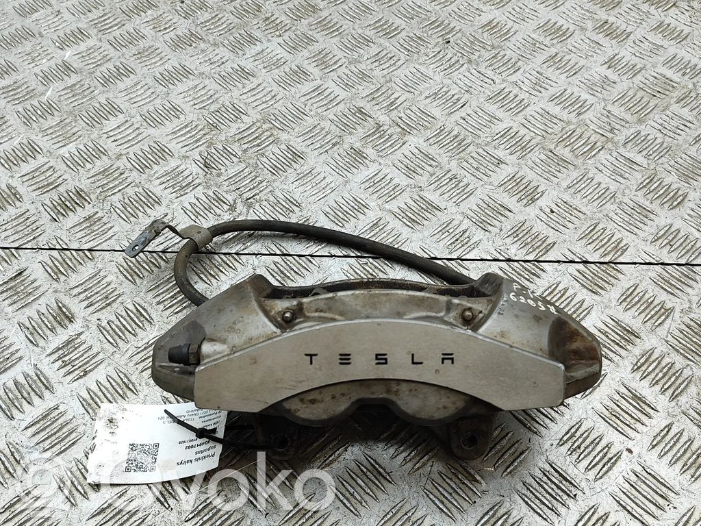 Tesla Model 3 Передний суппорт 